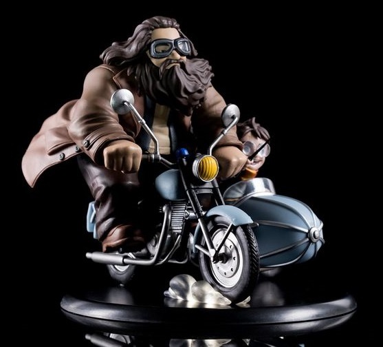 Harry Potter: Harry & Hagrid - Q-Pop Vinyl Figure image