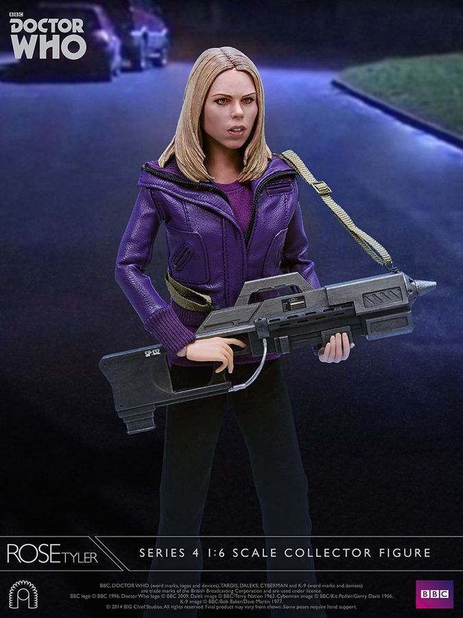 12" Rose Tyler - Articulated Figure image