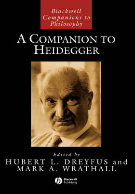 A Companion to Heidegger on Hardback