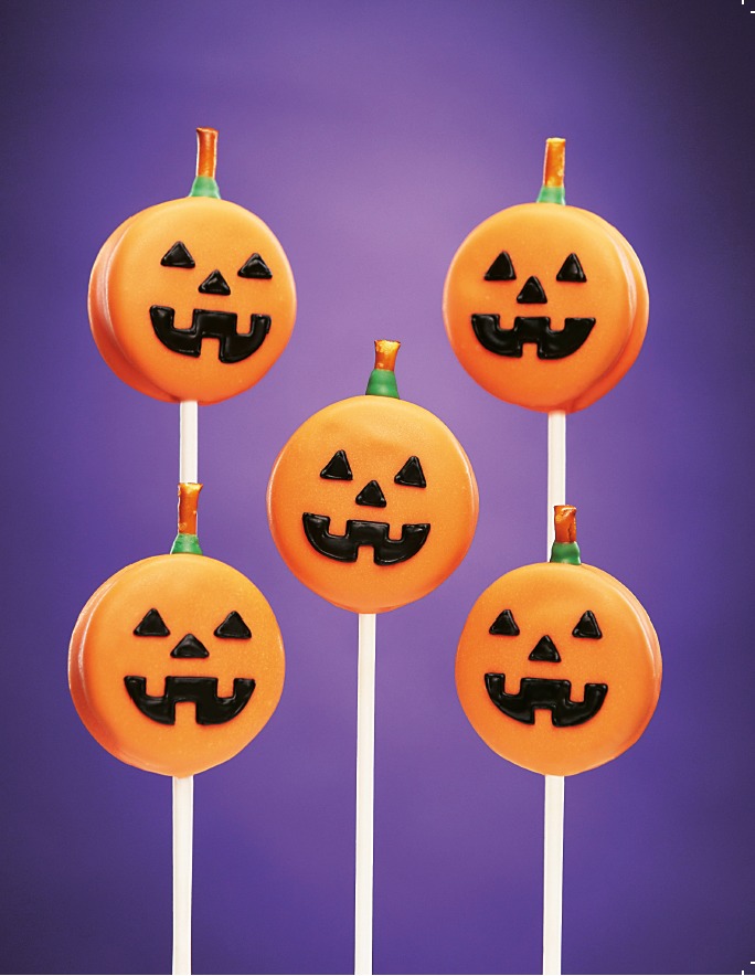 Baking All Year Round by Rosanna Pansino image