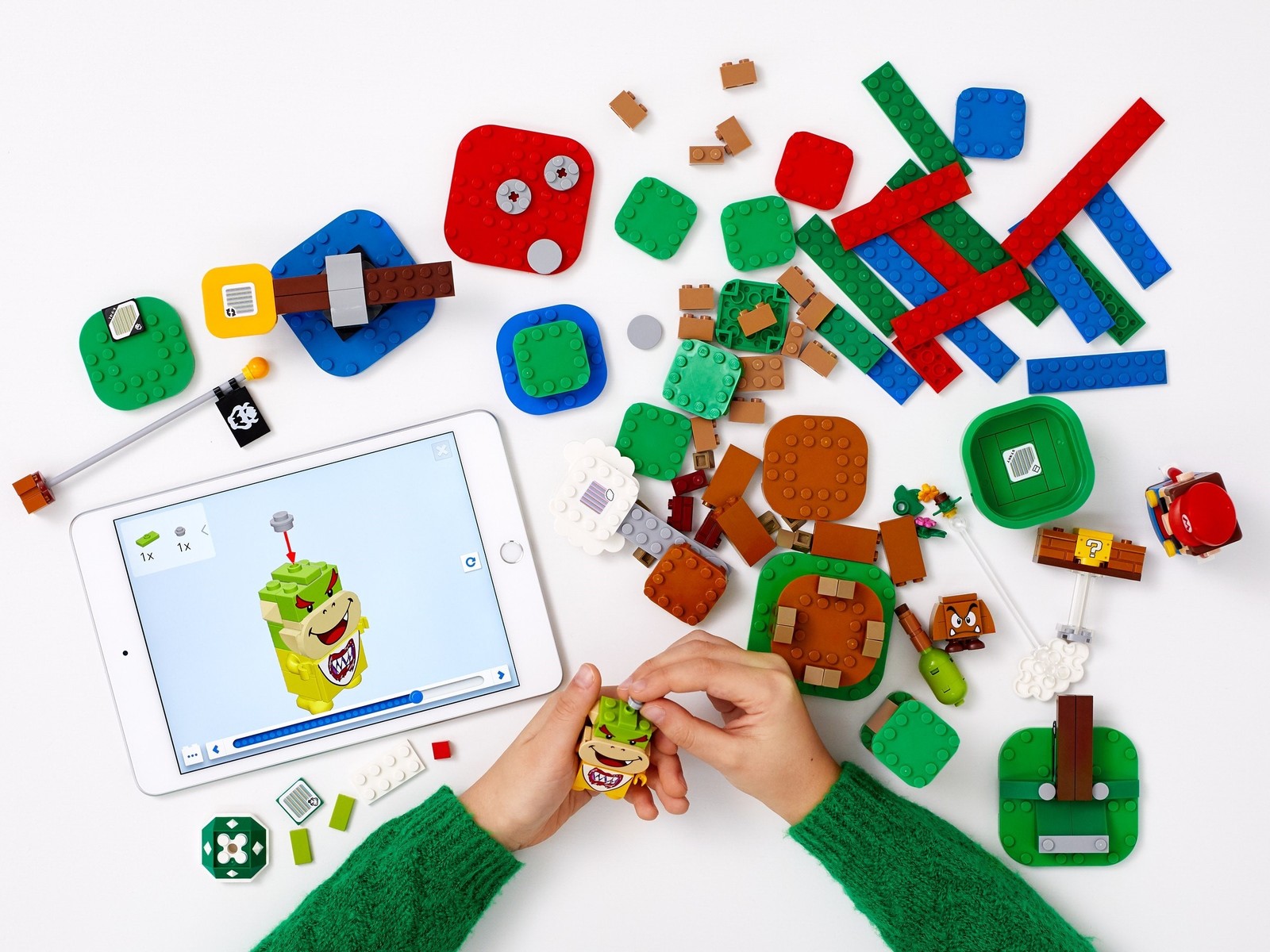 LEGO Super Mario: Adventures with Mario - Starter Course (71360) image