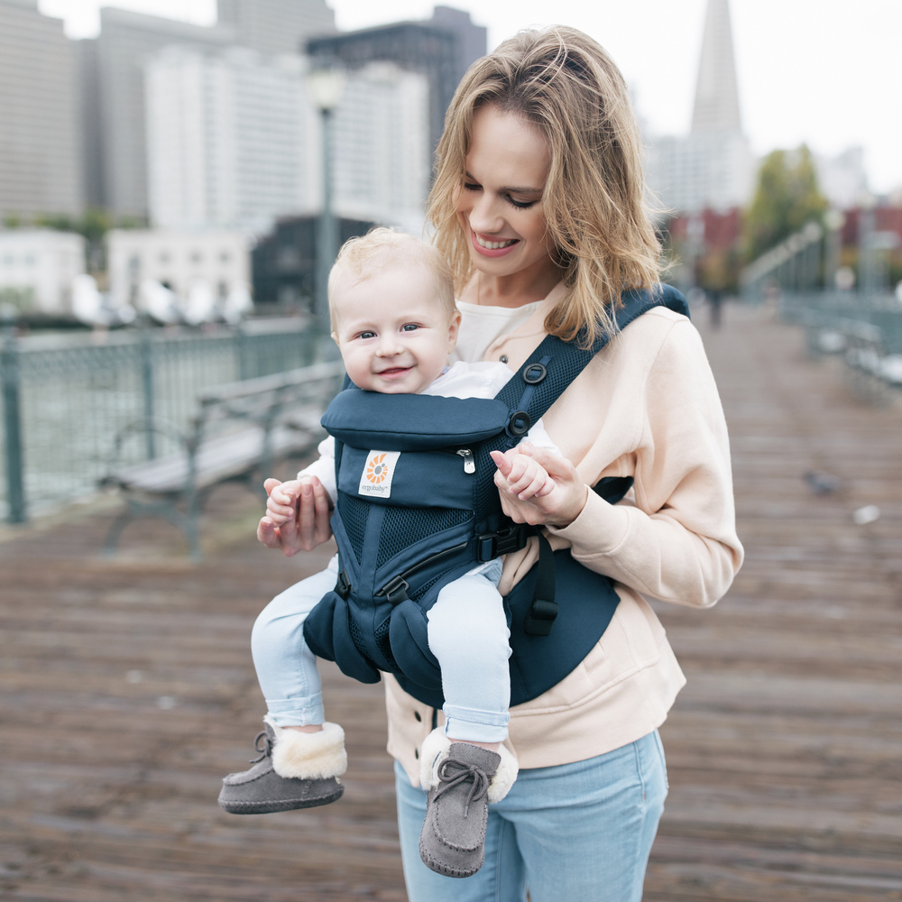 Ergobaby Omni 360 Cool Air Mesh Carrier - Midnight Blue image