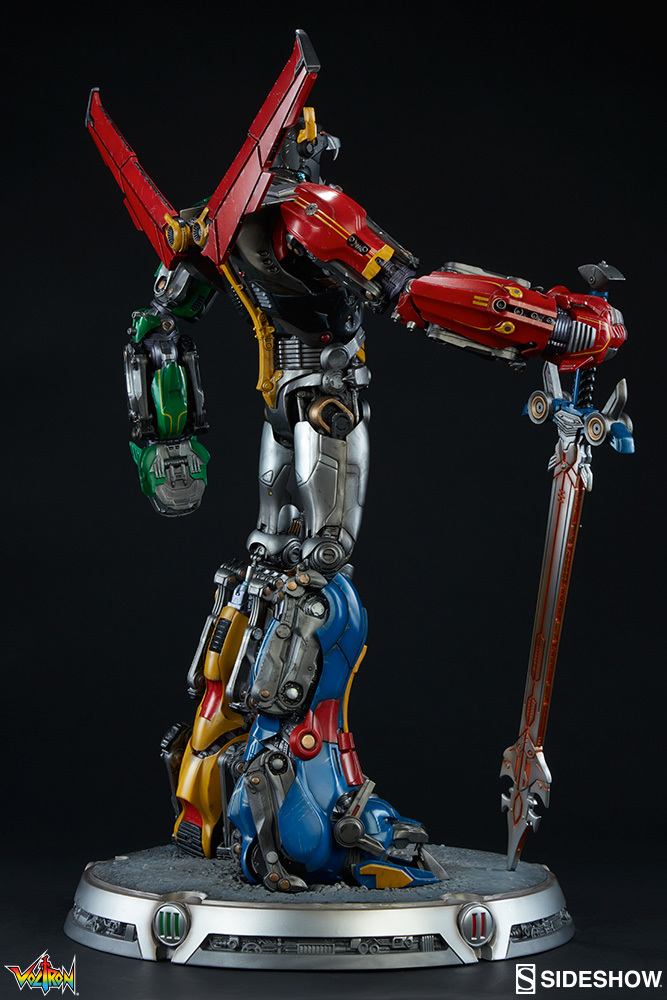Voltron: Defender of the Universe - 27" Maquette Statue image