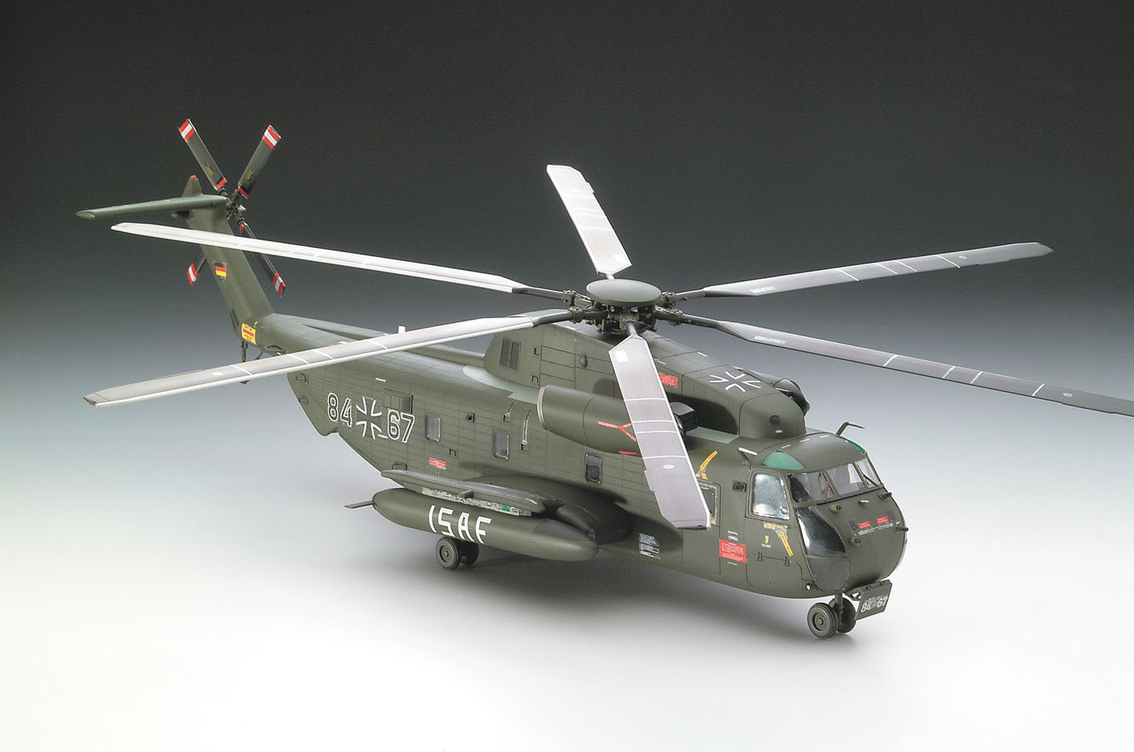 Revell: 1/48 CH-53 Stallion Helicopter - Model Kit image