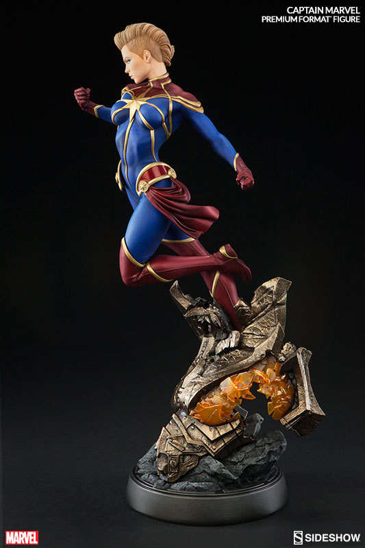 Captain Marvel - Premium Format Figure image