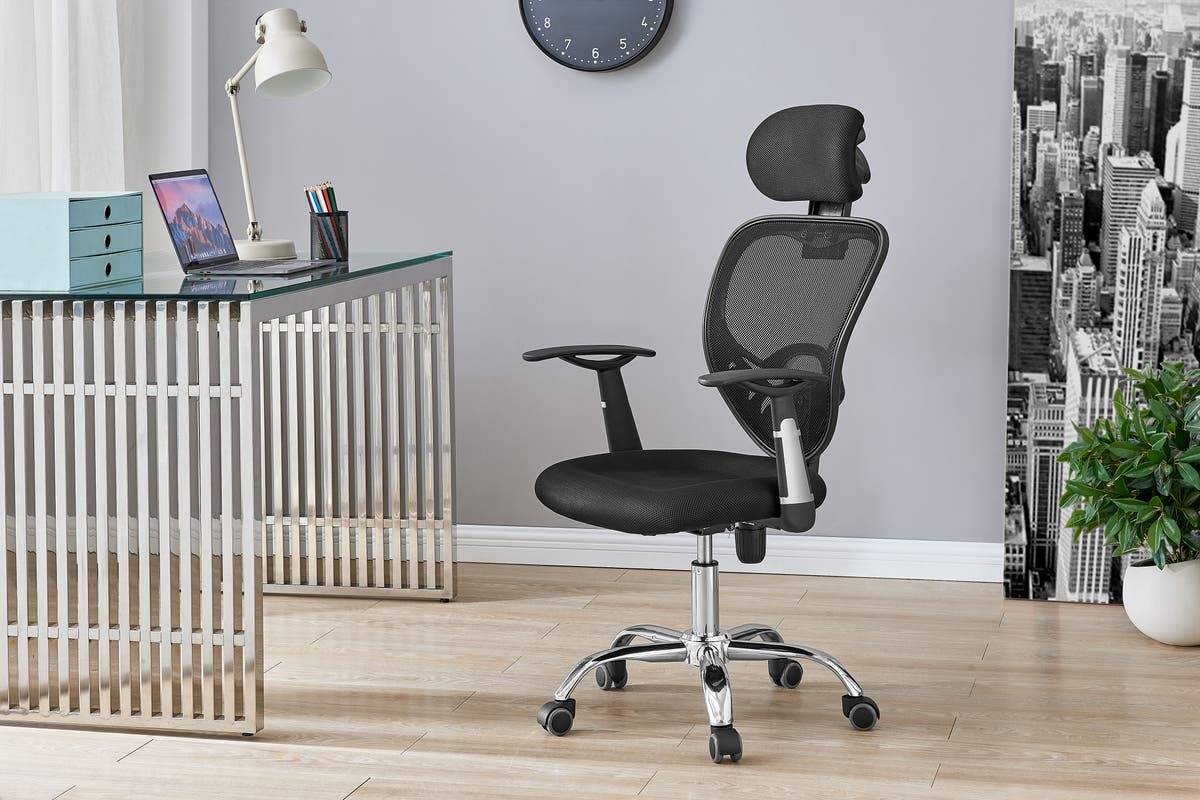 Buy Everyday Ergonomic Chair (Black) at Mighty Ape NZ