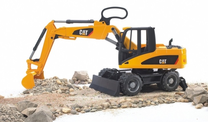 Bruder CAT Wheel Excavator image