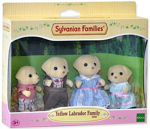 Sylvanian Families: Yellow Labrador Family image