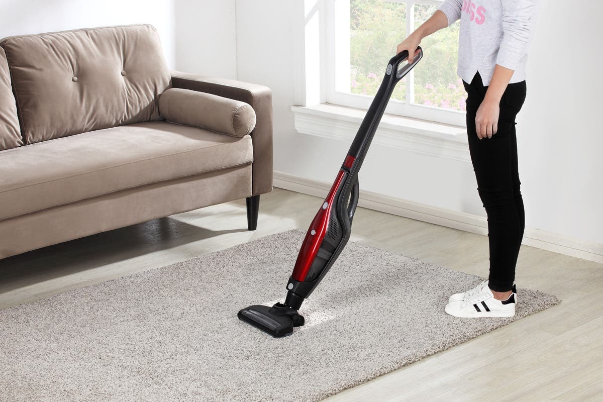 2-in-1 Cordless 25V Stick Vacuum Cleaner image