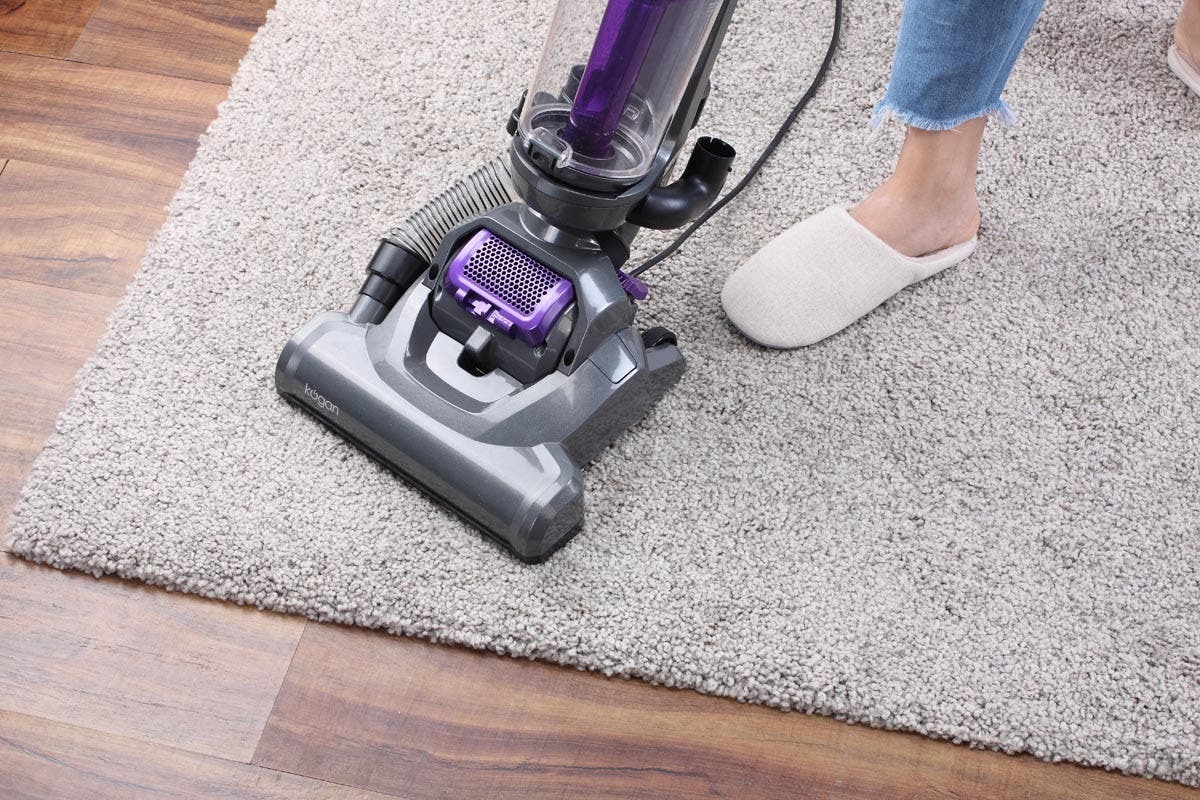 Buy Kogan 900W Upright Vacuum Cleaner at Mighty Ape NZ