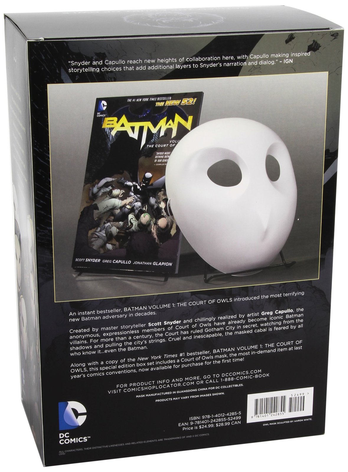 Batman: The Court of Owls Mask and Book image