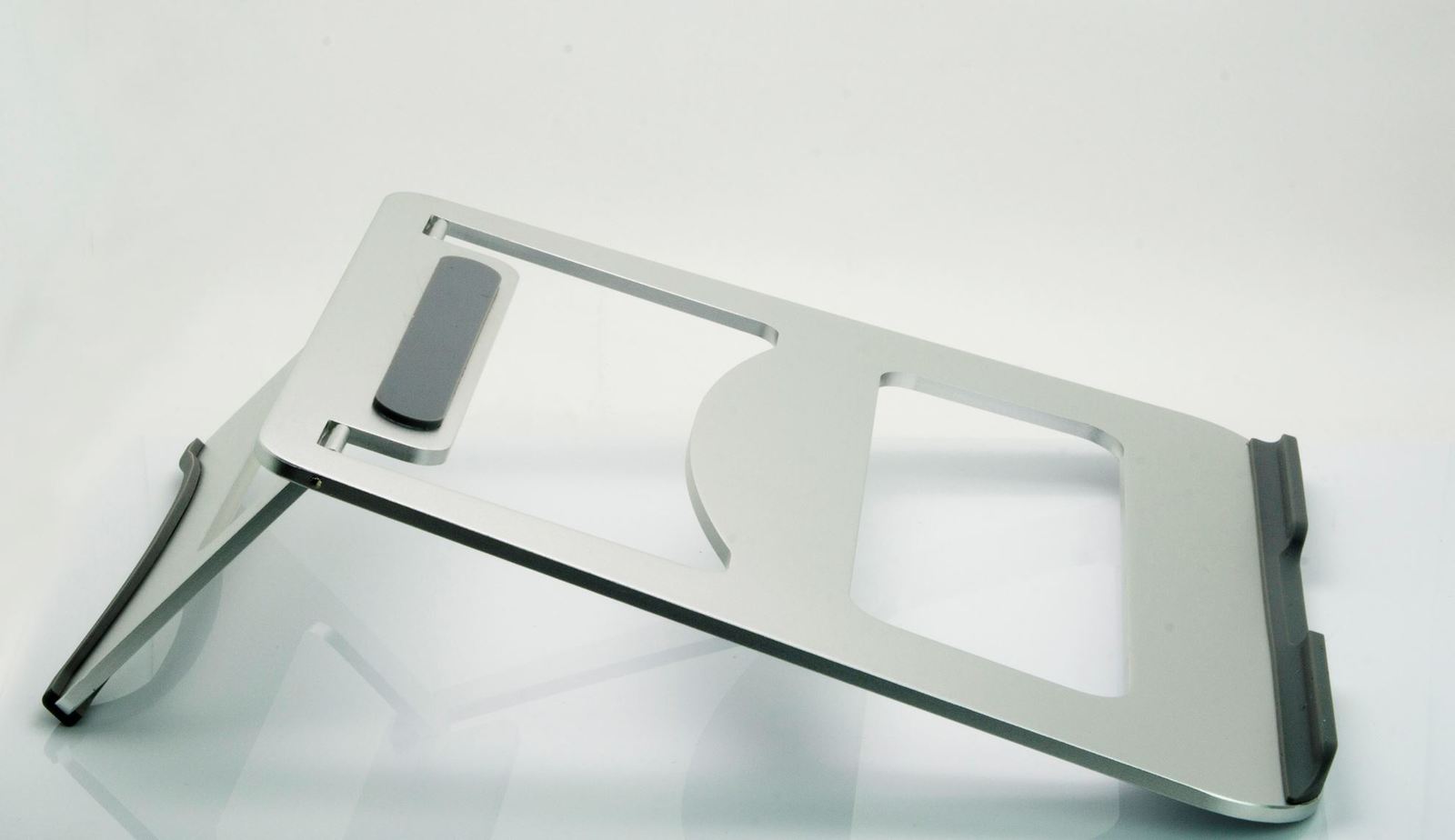 BRATECK: Folding Ultra-Slim Aluminium Laptop Stand. Fitslaptops & tablets up to 15".Non-skid silicone pads image