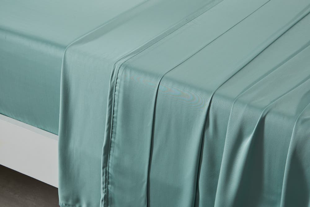 Ovela 100 Natural Bamboo Bed Sheet Set (Queen, Sage) at Mighty Ape NZ
