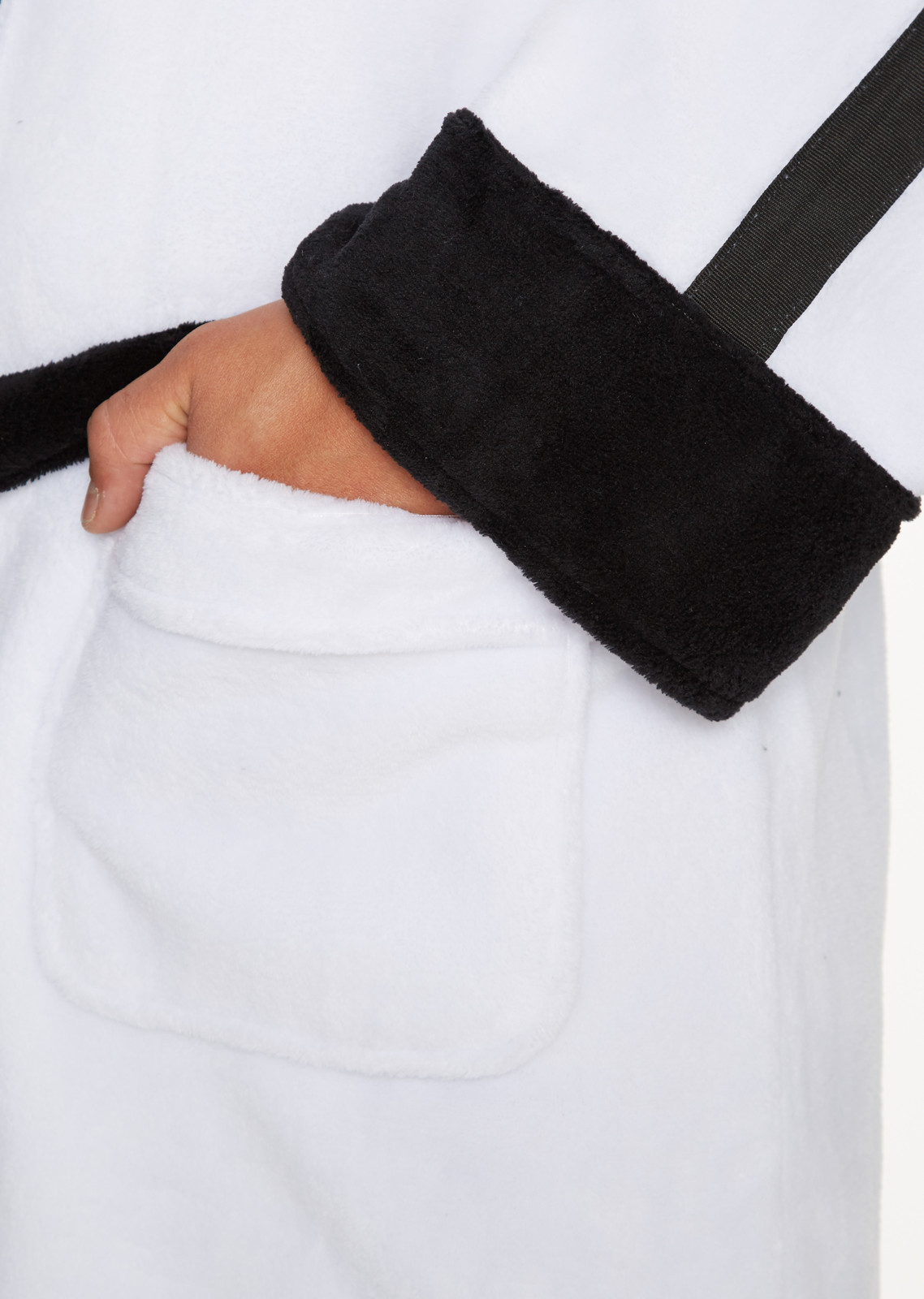Star Wars: Stormtrooper Embossed Hoodless Robe - Black & White Men's (One Size) image