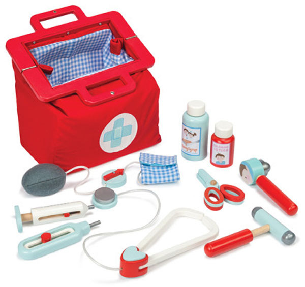 Le Toy Van: Doctor's Play Set