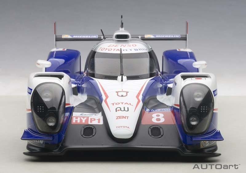 1/18 Toyota TS040 Hybrid Lemans 2014 - Diecast Model image