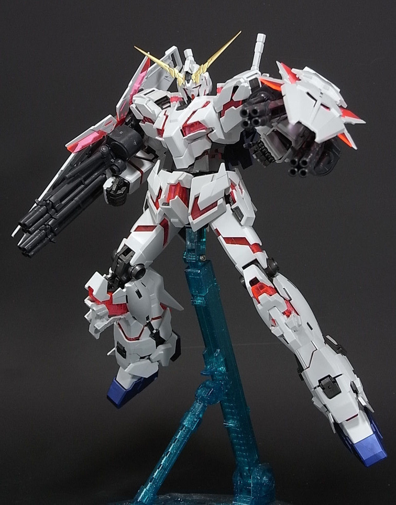 MG 1/100 Unicorn Gundam HD Colour + MS Cage - Model Kit