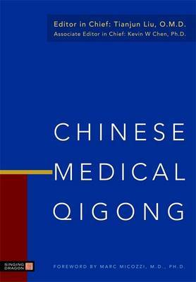 Chinese Medical Qigong on Hardback