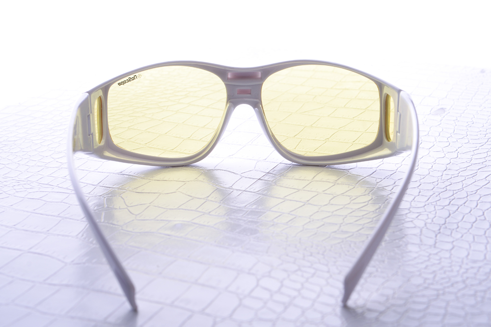 NoScope Golem Gaming Glasses (Rx Compatible) – Frost White for PC Games image