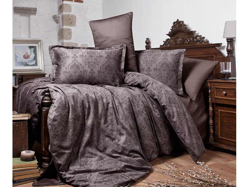 Queen Duvet Cover Set Deep Bronze at Mighty Ape NZ