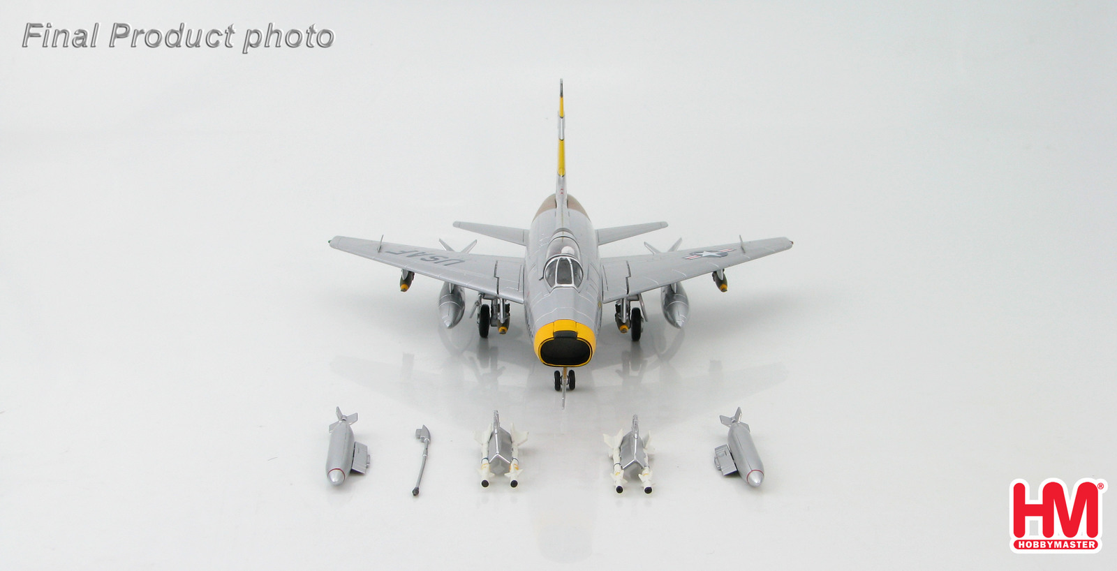 1/72 F-100D Super Sabre - Diecast Model image