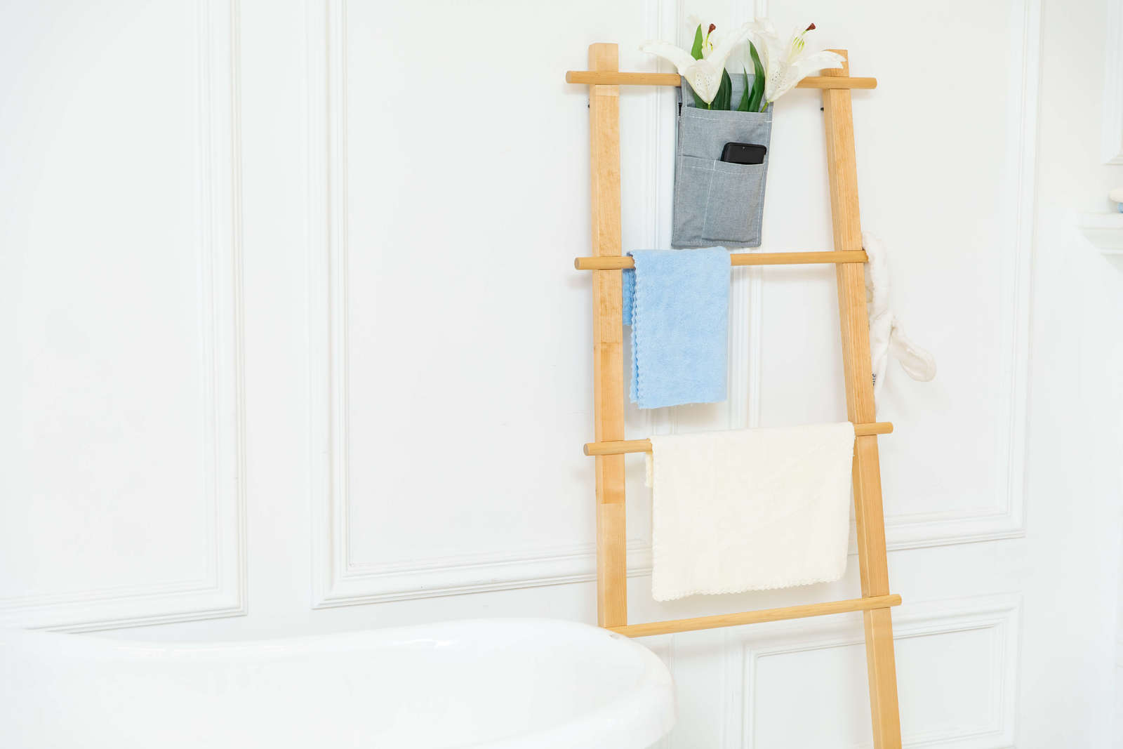 Buy Solid Birch Wood Bathroom Towel Stand Natural at Mighty Ape NZ