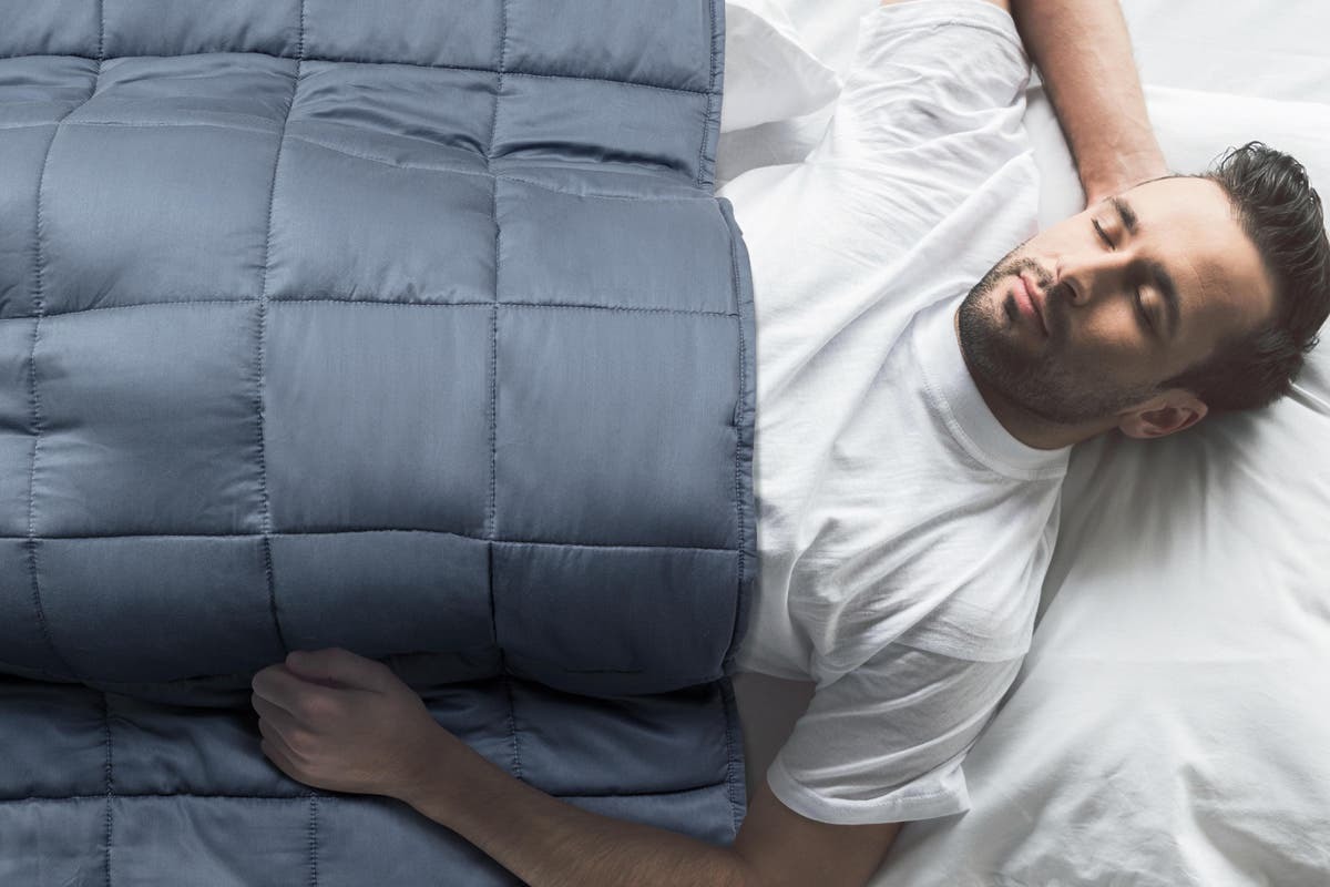 Ovela Bamboo Weighted Blanket (5kg) at Mighty Ape NZ