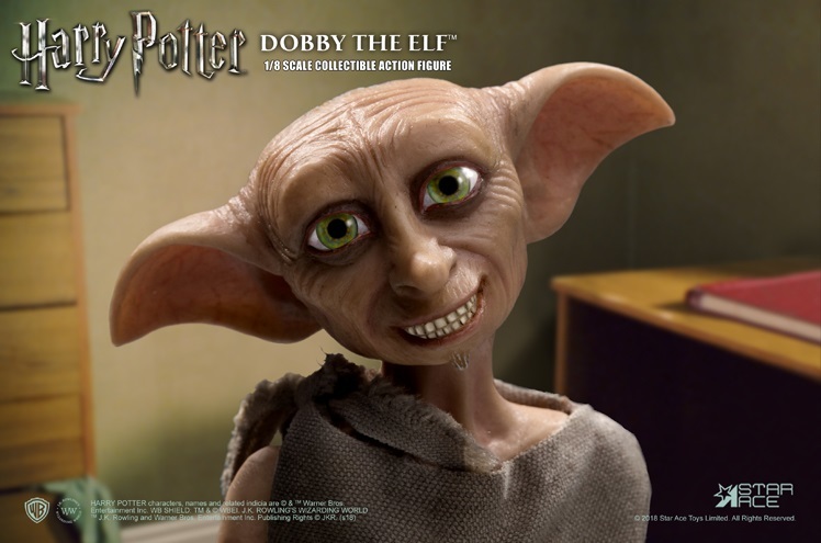 Harry Potter: Dobby the Elf - 1:8 Scale Articulated Figure image
