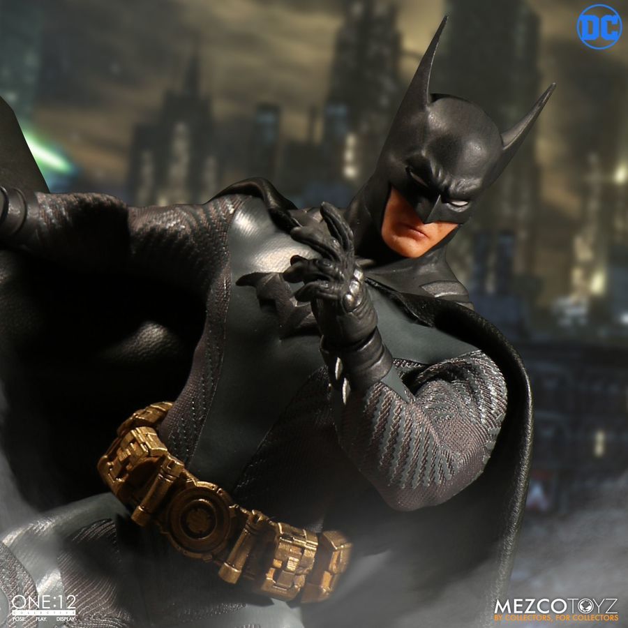 DC Comics: Ascending Knight Batman - One:12 Collective Action Figure