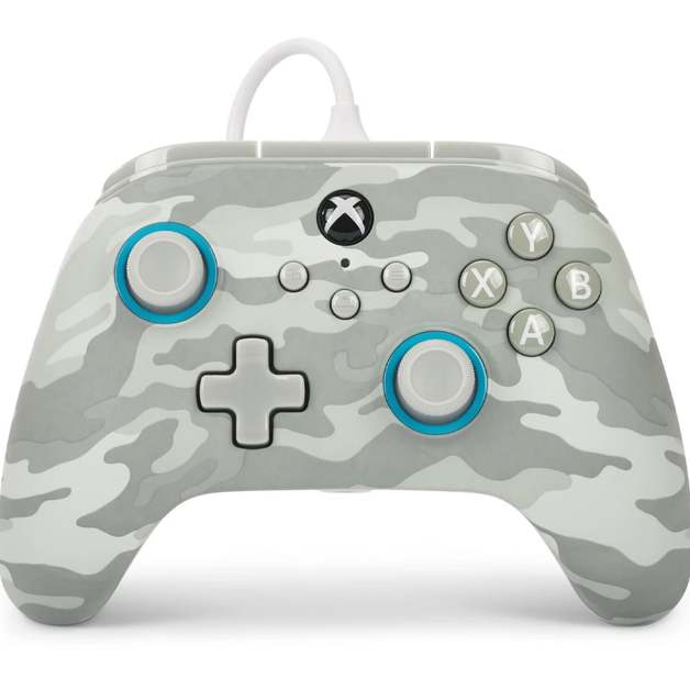 PowerA Advantage Wired Controller for Xbox Series X|S (Arctic Camo) on Xbox Series X