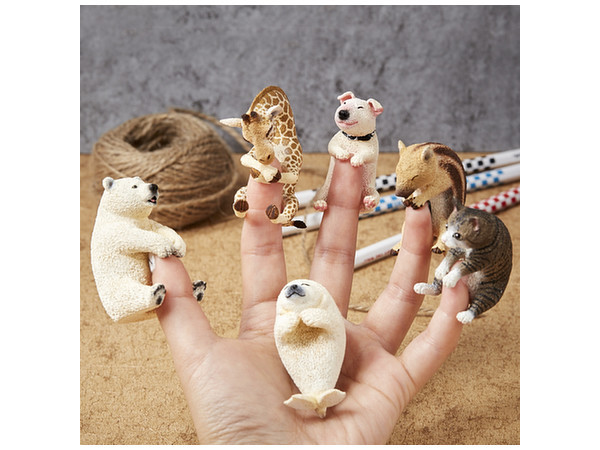 Animal Life: Baby Hug - Mini-Figure (Blind Box) image