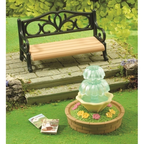 Sylvanian Families: Ornate Garden Bench & Fountain image