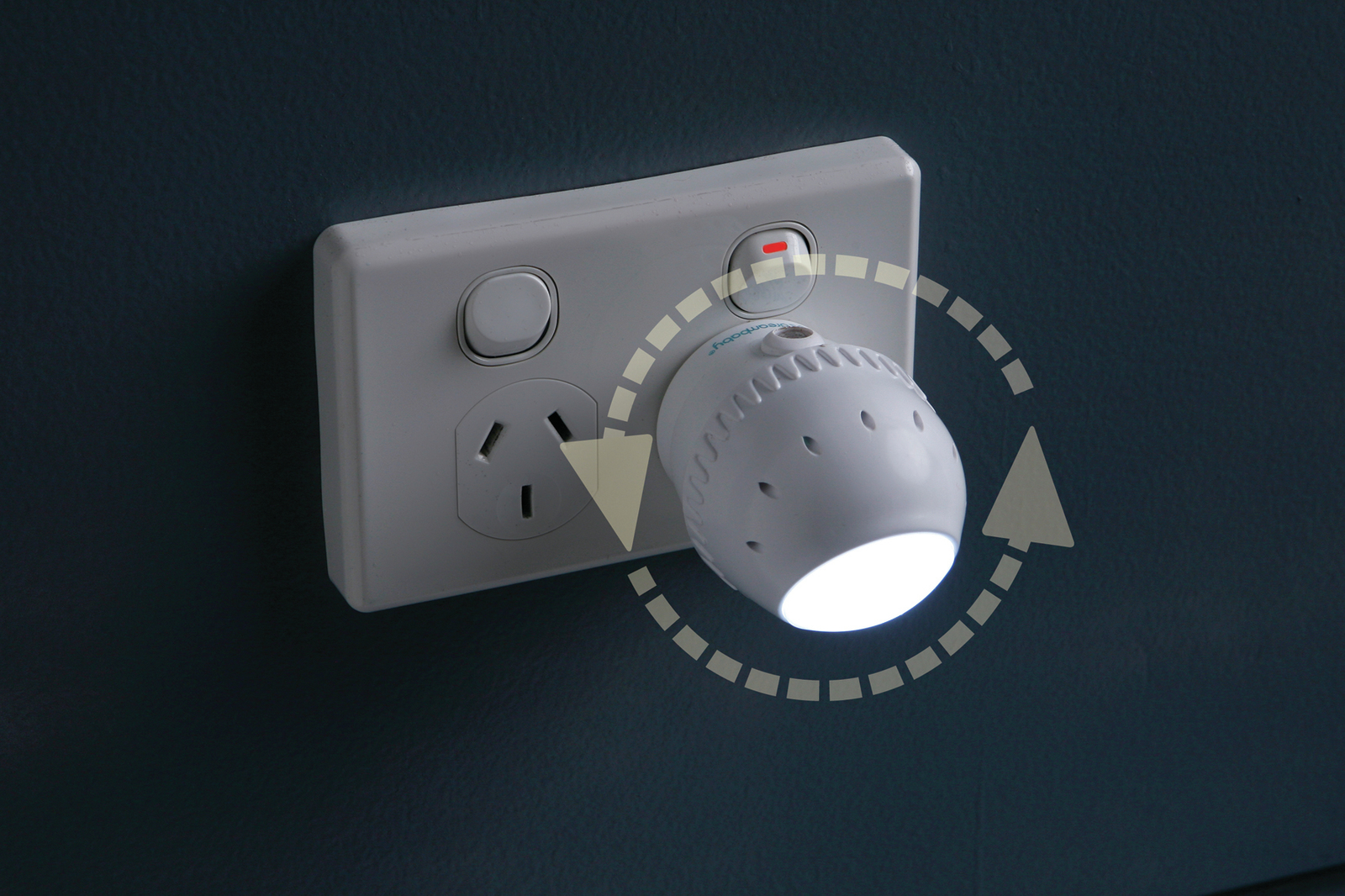 Dreambaby Auto-Sensor Swivel Light image