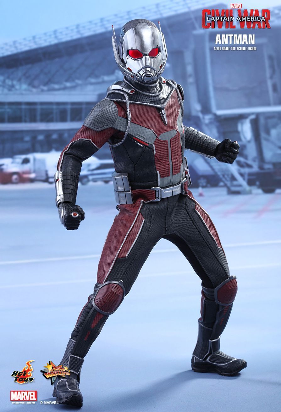 Captain America 3: Civil War - Ant-Man 12" Scale Figure image