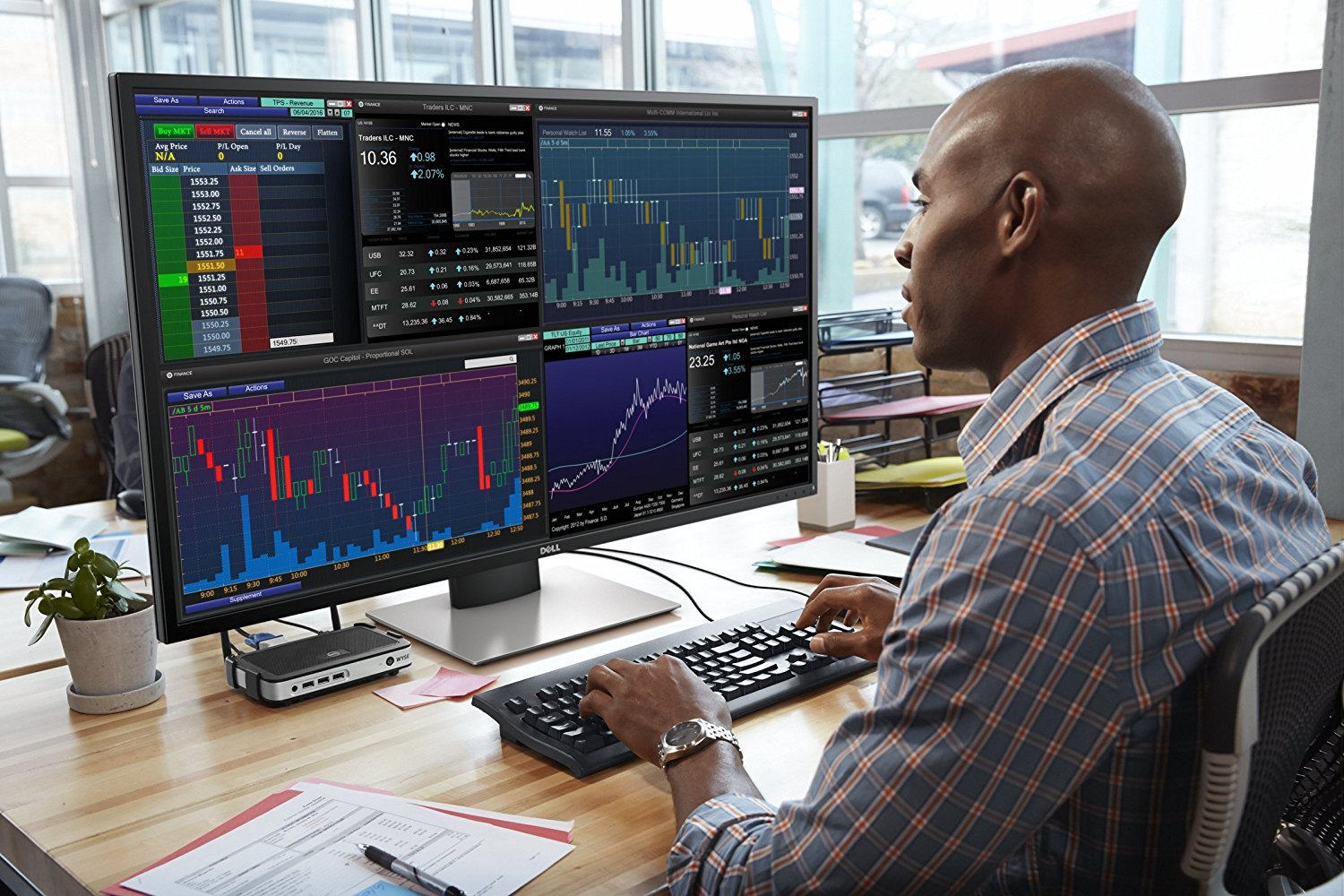 43" Dell P4317Q UHD MultiClient Monitor image
