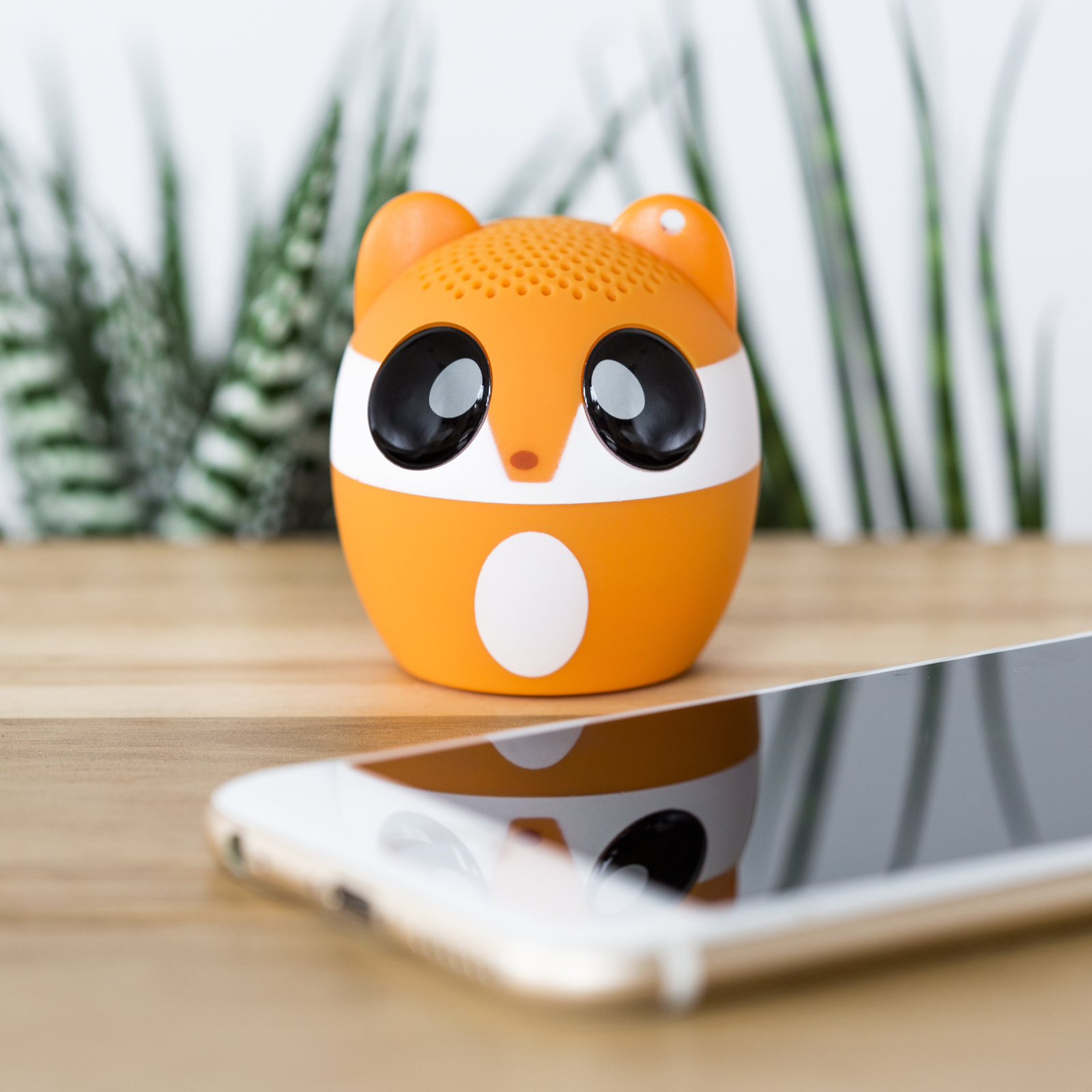 Fox Bluetooth Speaker image