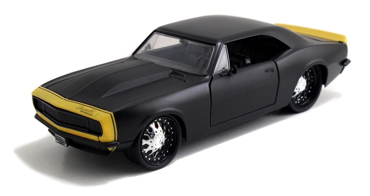 Jada: 1/24 '67 Chev Camaro Diecast Model (Black)