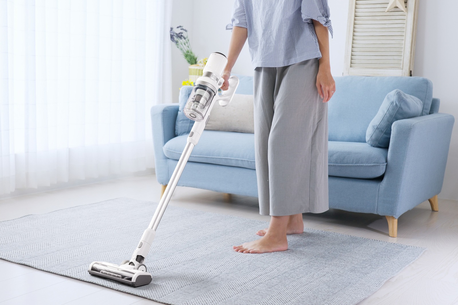 Buy Kogan Z11 Pro Cordless Stick Vacuum Cleaner (White) at Mighty Ape NZ