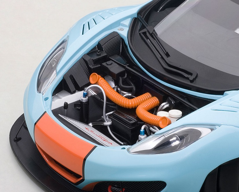 Autoart: 1/18 McLaren 12C GT3 (Blue/Orange) image