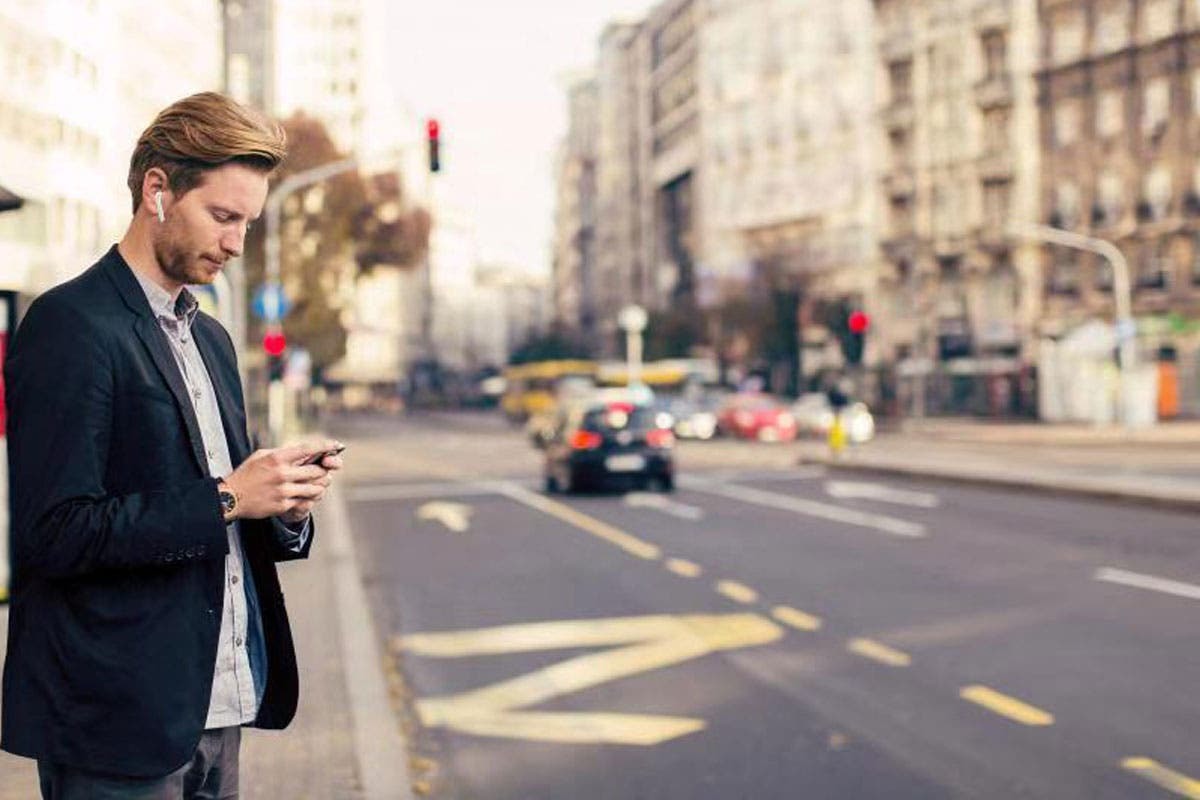 Kogan W9 True Wireless Earphones (White) at Mighty Ape NZ