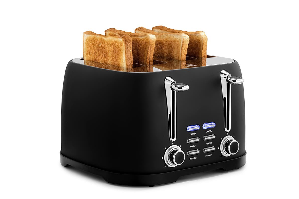 Buy 4 Slice Toaster at Mighty Ape NZ