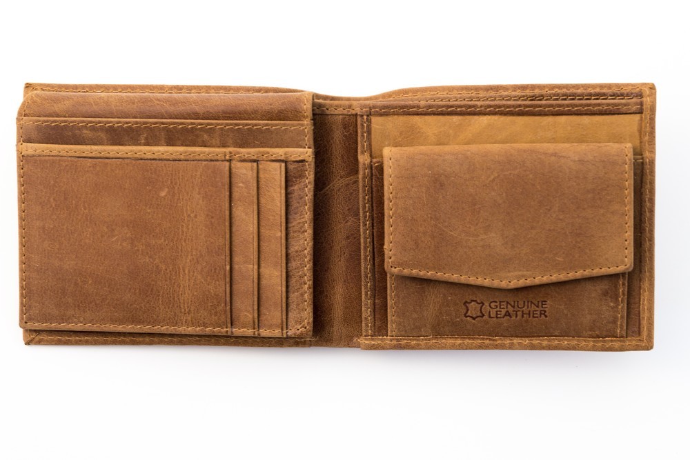 Urban Forest: Amos Leather Wallet w/ID Pocket - Cognac