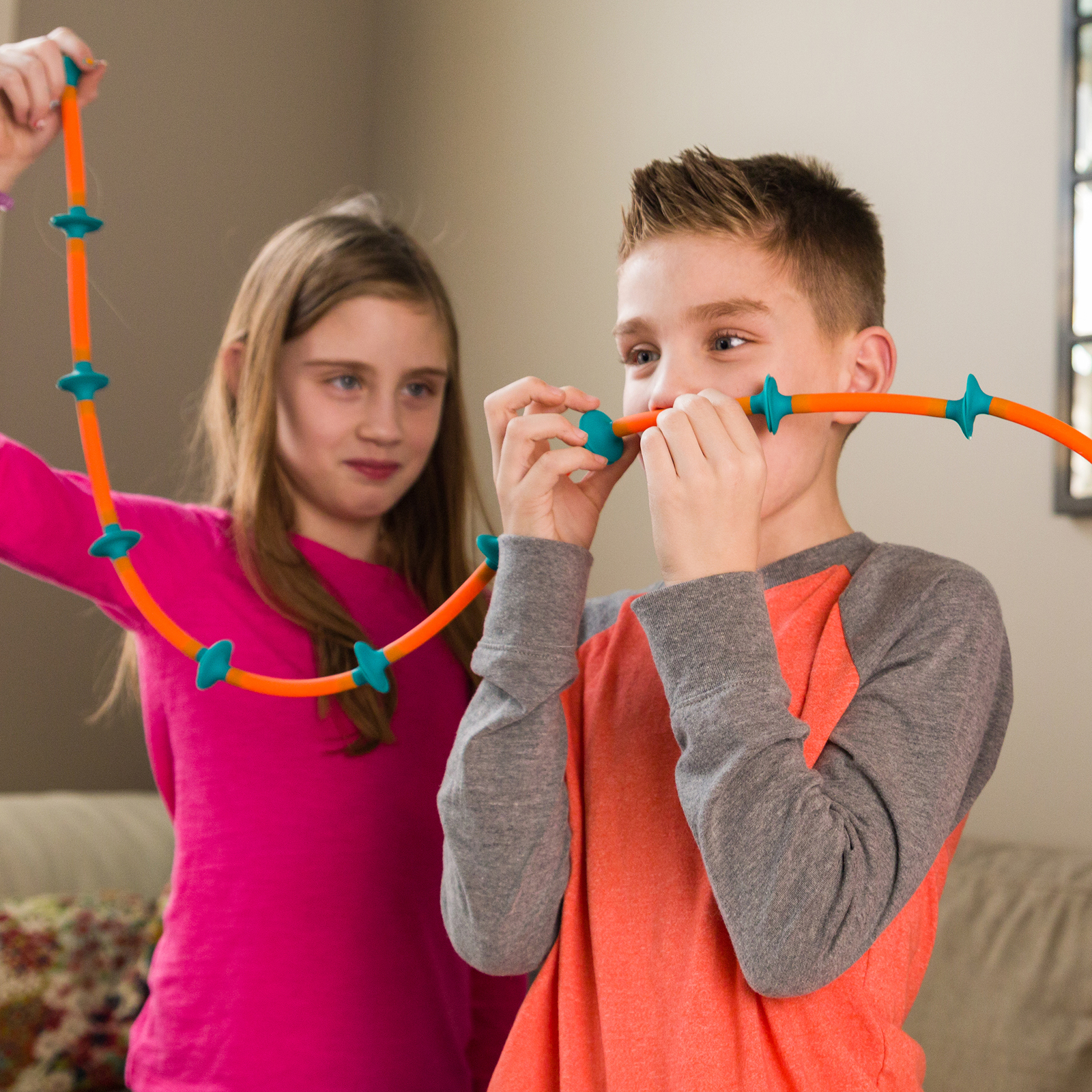 Fat Brain Toys: Squigz Toobz - 18-Piece Set image