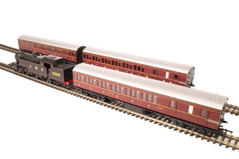 Hornby: LMS Suburban Passenger Train Pack