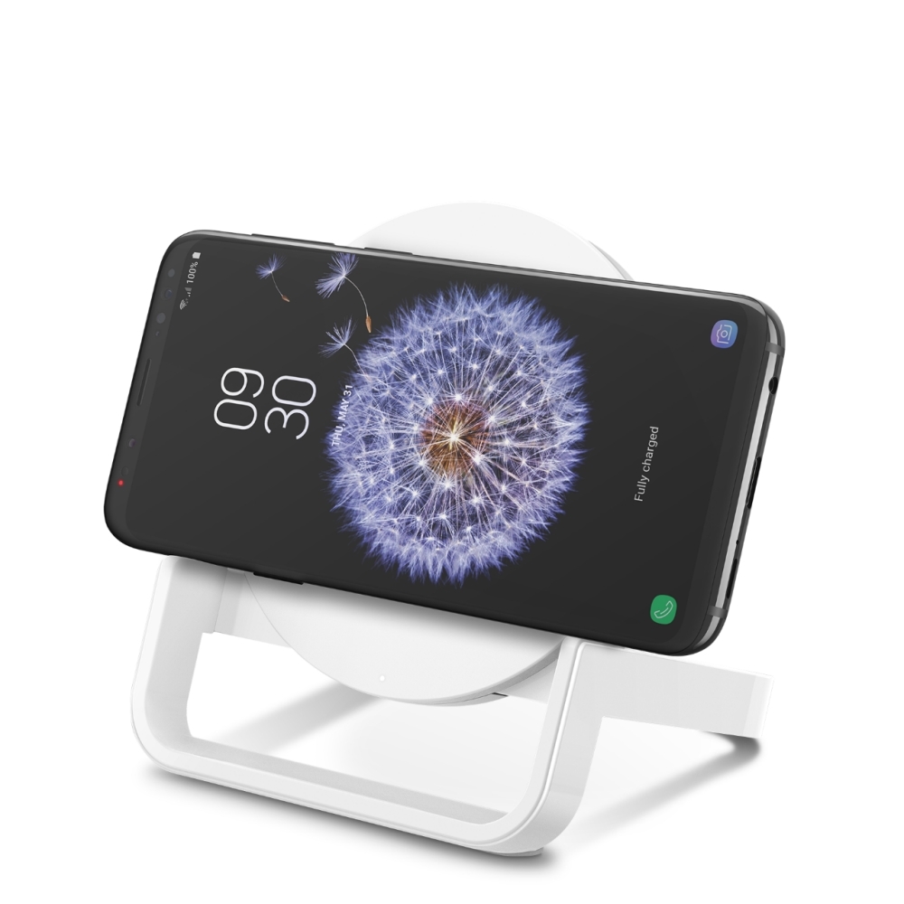 Belkin: BOOST↑UP 10W Wireless Charging Stand (White) image