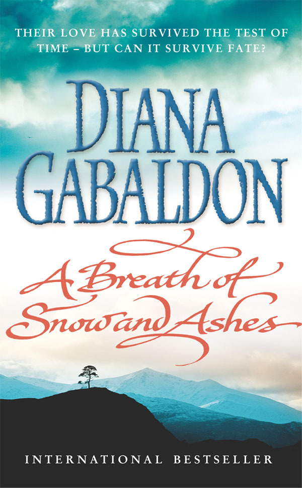 A Breath of Snow and Ashes (Outlander #6) image