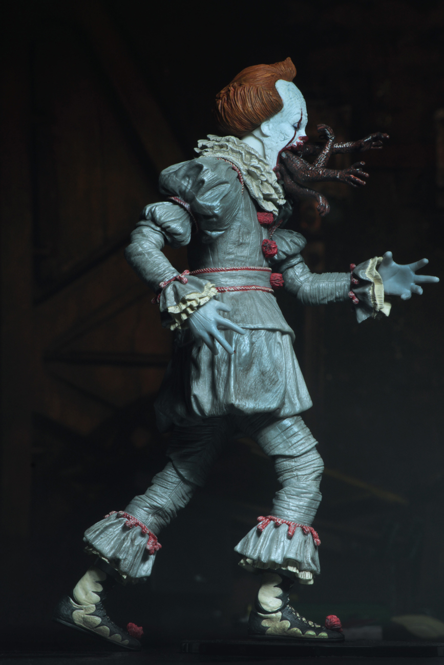 It (2017) - Pennywise (Dancing Clown) - 7" Ultimate Action Figure image