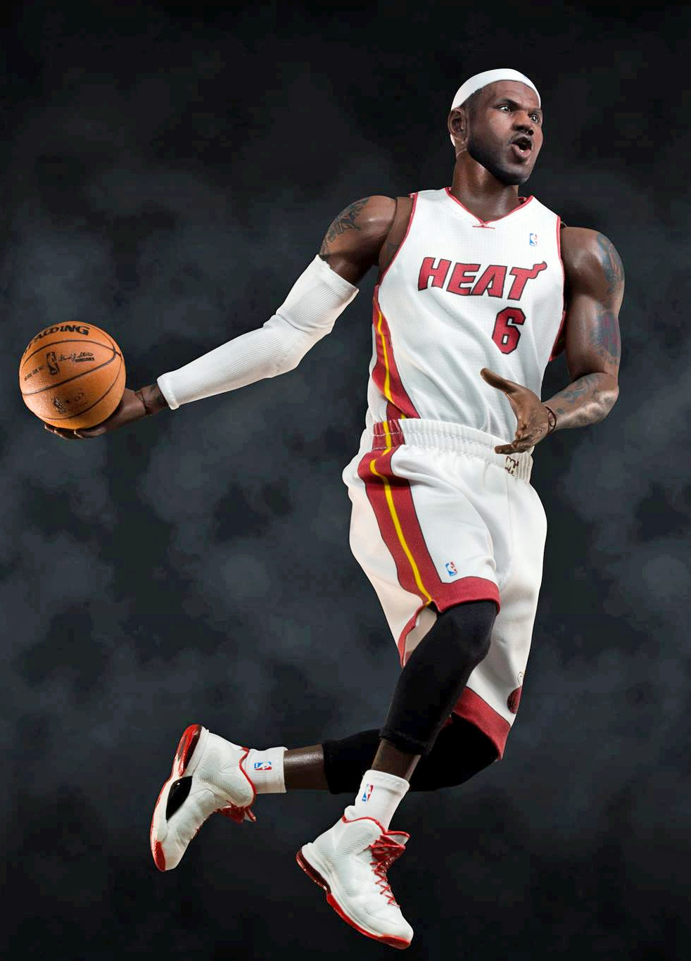 lebron figure