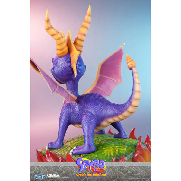 Spyro: Spyro the Dragon Statue