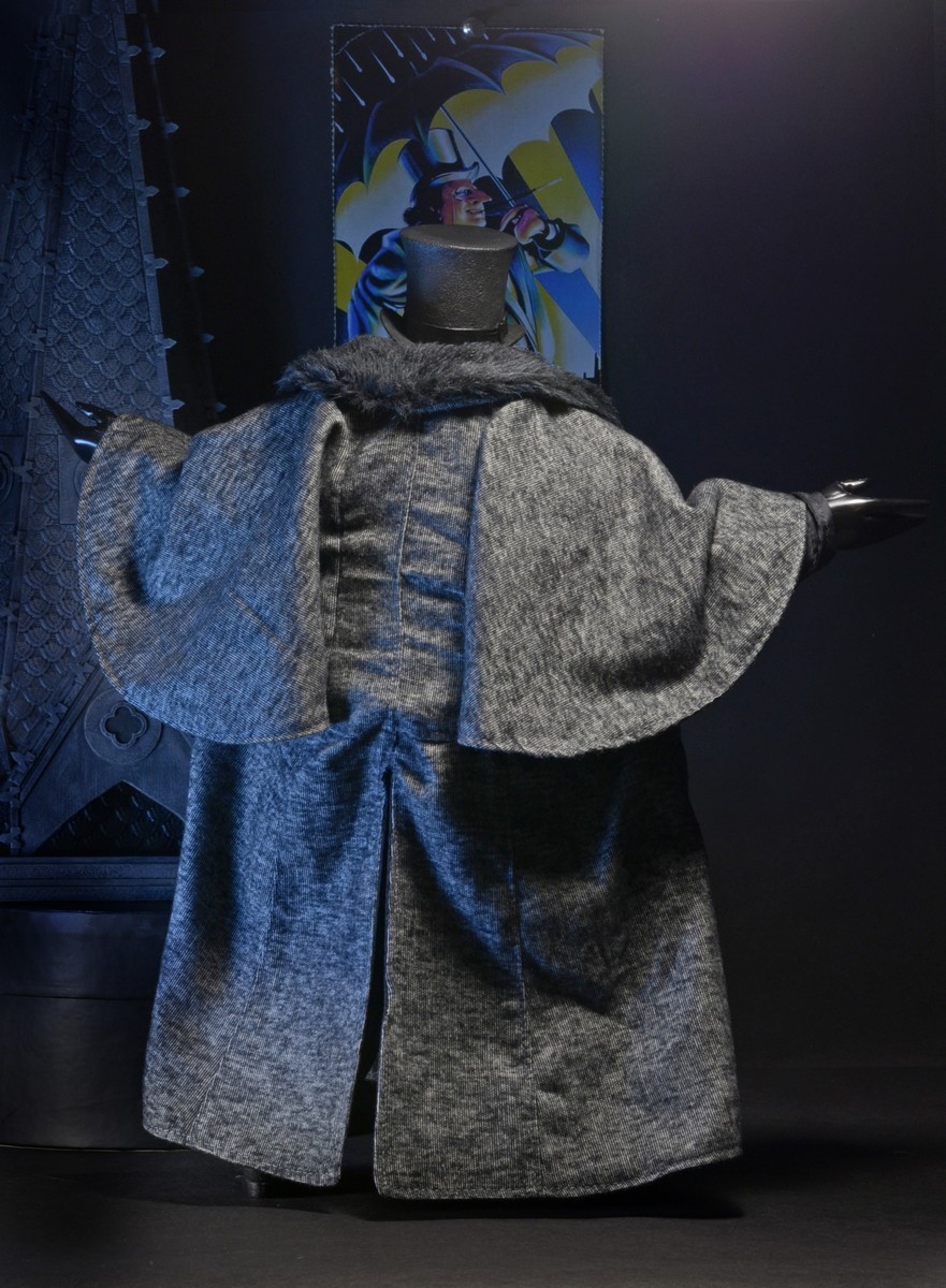 Batman Returns - Mayoral Penguin 1:4 Scale Figure image